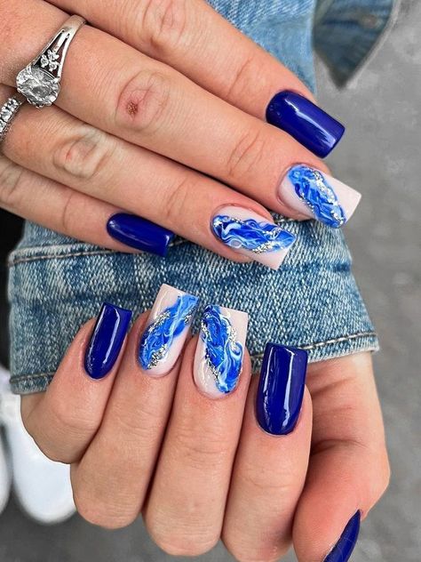 Royal Blue Nails Designs, Carcase Iphone, Blue And White Nails, Royal Blue Nails, Blue Gel Nails, Dark Blue Nails, Neon Green Nails, Blue Glitter Nails, Blue Acrylic Nails