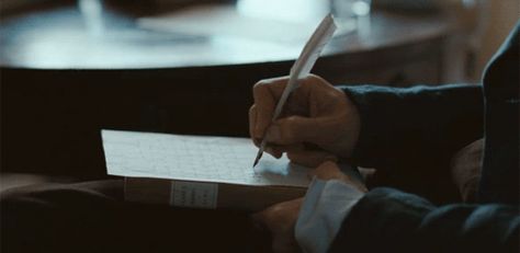 animated quill writing gif Dark Academia Study Aesthetic, Studying Gif, Writing Gifs, Dark Academia Study, Book Gif, College Motivation, Should I Stay, Writer Inspiration, In Gif