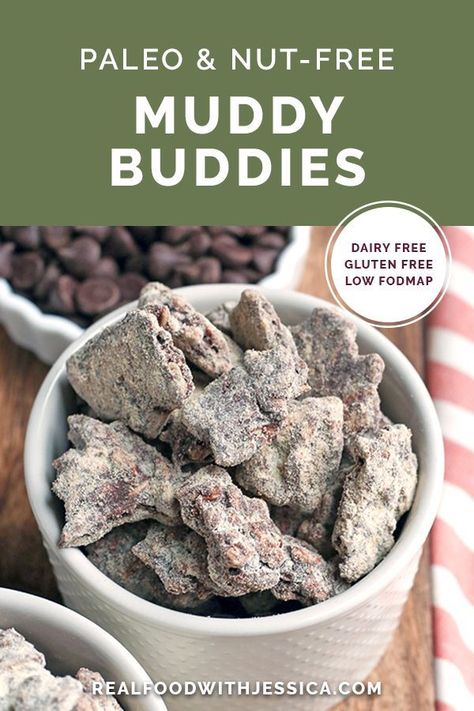 These Paleo Nut-Free Muddy Buddies (also known as Puppy Chow) are easy to make and so delicious. A chocolate and SunButter mixture poured over sunflower seeds and dusted with maple sugar. They are gluten free, dairy free, vegan, and naturally sweetened. #paleo #glutenfree #healthy #easyrecipe # nutfree #dairyfree | realfoodwithjessica.com via @realfoodwithjessica Paleo Roast, Dessert Oreo, Muddy Buddies, Maple Sugar, Paleo Sweets, Paleo Recipes Easy, Desserts Vegan, Paleo Treats, Puppy Chow