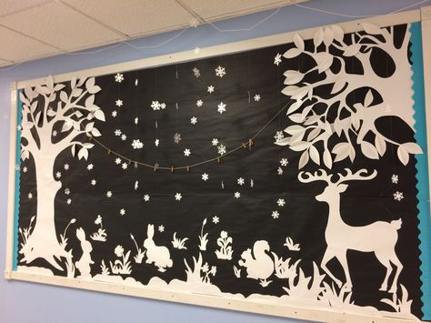 Winter bulletin board decoration art class, teacher, middle school, art room White Board Ideas, December Bulletin Boards, Winter Bulletin Board, Holiday Bulletin Boards, Christmas Bulletin Boards, Art Bulletin Boards, Winter Bulletin, Winter Bulletin Boards, Christmas Bulletin Board