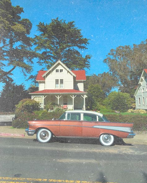 #vintage #vintagecars #70s #aesthetic #california #placestosee #travelinspo 1960s America Aesthetic, 1970s California Aesthetic, 70s California Aesthetic, 70s Country Aesthetic, Adam Beetlejuice, Vintage California Aesthetic, Vintage 50s Aesthetic, Ashley Core, 1980s California