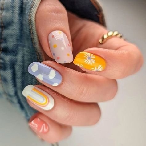 Art Teacher Nails, Mix And Match Nails Design, Happy Nails Designs, Mothers Day Nails Ideas, Nail Inspo Colorful, Jel Nails, Mix And Match Nails, Teacher Nails, Food Nail Art