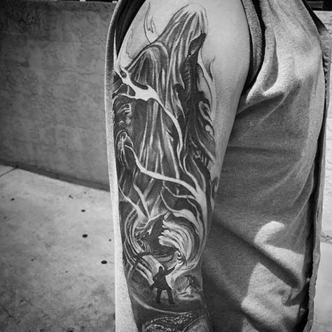 40 Dementor Tattoo Designs For Men - Harry Potter Ink Ideas Dementor Tattoo, Thestral Tattoo, Patronus Tattoo, Tattoo Goat, Harry Potter Dementors, Harry Potter Tattoo Sleeve, Movie Tattoo, Tattoo Zeichnungen, Skeleton Tattoos