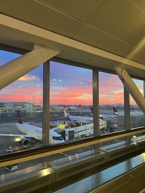 Canada Airport Aesthetic, Toronto Airport Aesthetic, Toronto Canada Airport, Pearson Airport Toronto, Toronto Airport Snapchat, Air Canada Aesthetic, Moving Asthetic Picture, Toronto Canada Aesthetic Summer, Airport Pictures Aesthetic