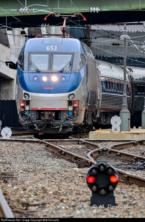 Waterloo Station, Grand Funk Railroad, Train Engineer, Passenger Train, Commuter Train, Amtrak Train, Steam Engine Trains, Train Theme, Scenic Railroads