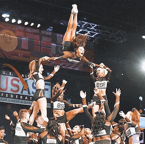 Cool Cheer Pictures, Cheer Competition Aesthetic, Preppy Cheer Pics, Competitive Cheer Aesthetic, Cheer Asthetic, Brandon Allstars, Cheer Photo Poses, Great White Sharks Cheer, Cheer Goals