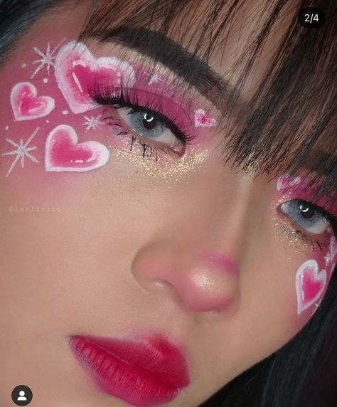 Heart Pink Makeup, Lovecore Makeup, Valentine’s Day Make Up Looks, Valentines Day Makeup Creative, Valentines Makeup Looks, Heart Makeup Look, Heart Eye Makeup, Valentines Day Makeup Looks, Kitty Aesthetic