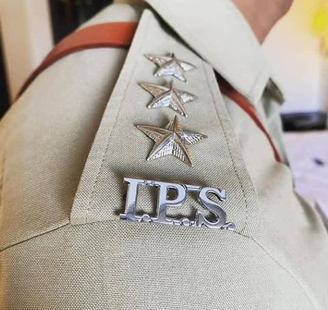 Ips Police Wallpaper Women, Dsp Police, Soldier Love Quotes, Ips Police Wallpaper, Upsc Motivation Wallpaper Hd, Ips Officers Lady, Ips Motivation, Goal 2024, Ias Upsc Wallpapers