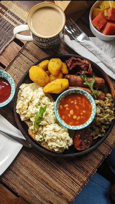 This image includes a breakfast meal and tea Kampala Uganda, Hotel Food, Breakfast Food, East Africa, Korean Food, Black Tea, Breakfast Ideas, Chana Masala, Uganda