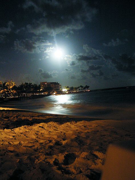 Nighttime Beach, Mexican Night, Cancun Beaches, Beach Night, Dark Paradise, Night Scenery, East Africa, Mexico Travel, Beach Aesthetic