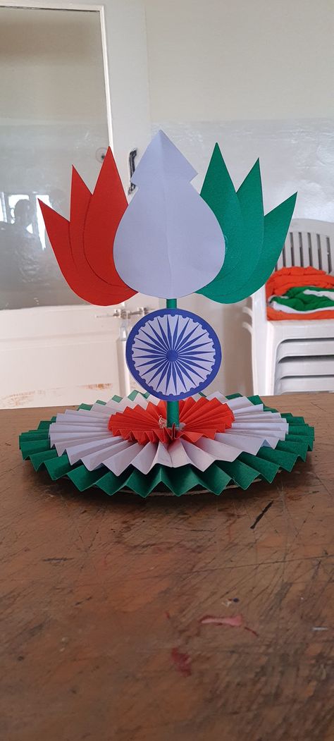 15 August Independence Day Decoration, Independent Day Craft, Kid Painting, Crafts Bookmarks, Independence Day Card, Independence Day Drawing, Flag Images, Independence Day Special, Preschool Decor