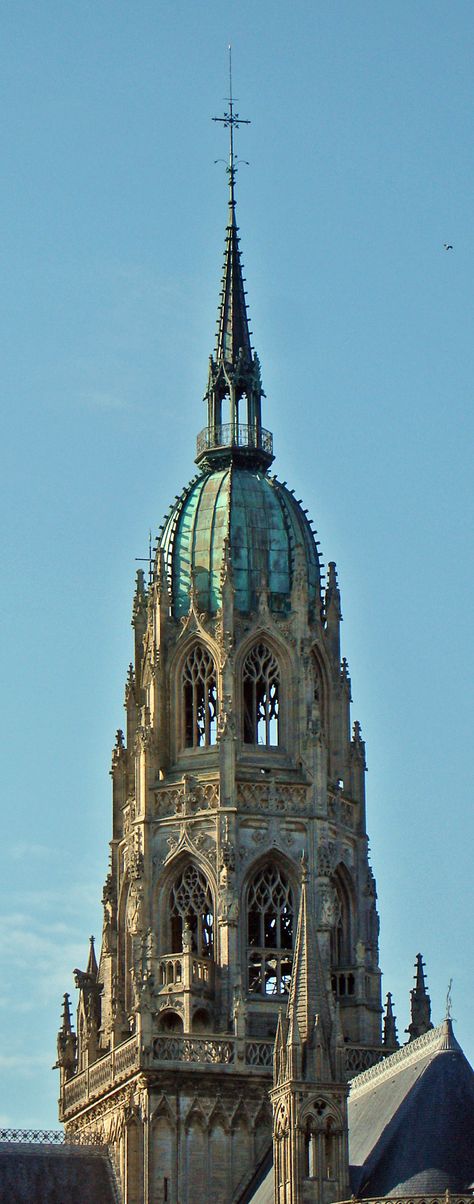 Catedral de Bayeux, Normandia Bayeux France, Sheboygan Wisconsin, Neo Gothic, Cathedral Architecture, Sacred Architecture, Religious Architecture, Cathedral Church, Normandy France, Church Architecture