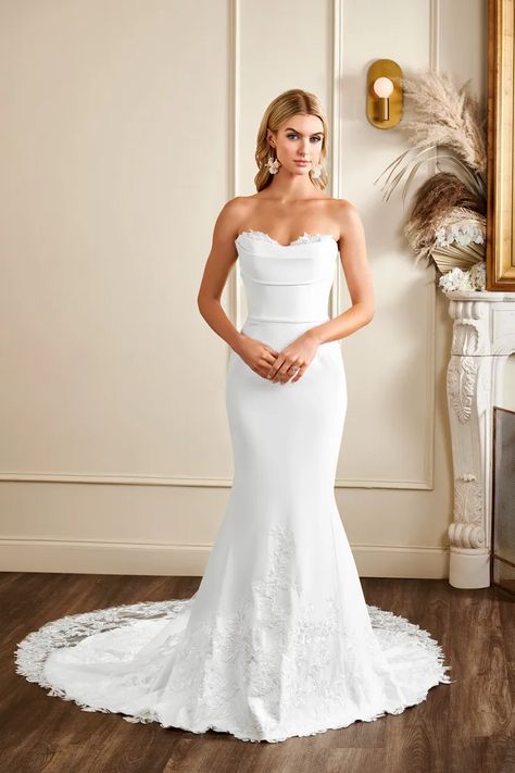 Kelly Faetanini | Kelly Faetinini - Brighton | Kelly Faetanini Flagship Plain Fit And Flare Wedding Dress, Ingenue Wedding Dress, Boston Wedding Dress, Kelly Faetanini, Elegant Wedding Dresses, Crepe Wedding Dress, Flair Dress, White Wedding Dress, Fit And Flare Wedding Dress