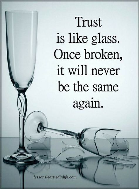 Trust Quotes Trust is like glass. Once broken, it will never be the same again. Life Choices Quotes, Inspirerende Ord, Choices Quotes, Fina Ord, Trust Quotes, Strong Mind Quotes, Self Inspirational Quotes, Good Attitude Quotes, Genius Quotes