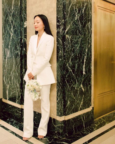 Jodie Chan's Incredibly Chic City Hall Wedding in New York - Over The Moon Court House Wedding Outfit, City Hall Wedding Dress, Bridal Pantsuit, New York City Hall, Bridal Suit, Morning Photography, Wedding Options, Elegant Bouquet, City Hall Wedding