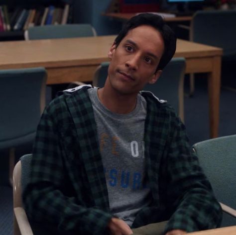 Abed From Community, Abed Nadir Aesthetic, Abed Nadir Icons, Community Abed, Abed Community, Nbc Community, Community Movie, Abed Nadir, Community Tv Show