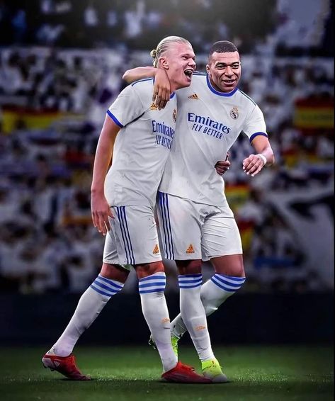 Benzema And Mbappe, Mbappe Real Madrid, Football Painting, Ronaldo Madrid, Neymar Ronaldo, Football Transfer, Real Madrid Team, Football Transfers, Football Or Soccer