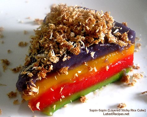 Sapin Sapin Recipe, Philippine Recipes, Sticky Rice Cake, Philippine Cuisine, Pinoy Dessert, Sweet Sticky Rice, Dried Coconut, Filipino Food Dessert, Rice Cake Recipes