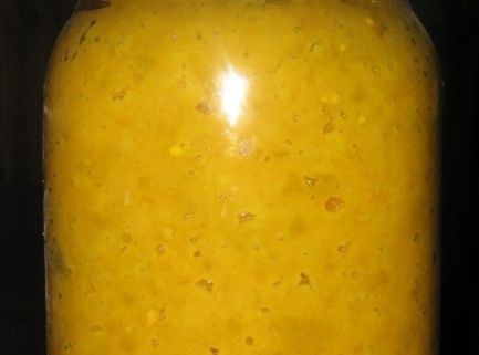 Hot Pepper Butter Recipe identical to iva and dons Hot Pepper Butter, Pepper Butter Recipe, Summer Bbq Menu, Simple Baked Beans Recipe, Fermenting Foods, Easy Baked Beans, Grilling Hot Dogs, Preserving Foods, Canning Food