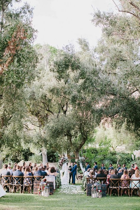 Hummingbird Nest Ranch Wedding, Hummingbird Nest Ranch, Hummingbird Nest, White Anemone, Dream Jeans, Socal Wedding, Italian Villa, Venue Decor, Perfect Weather