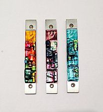 Western Wall Mezuzah by Alicia Kelemen (Art Glass Mezuzah) (5" x 0.75") Mezuzah Craft, Multicolor Art, Lampwork Bead Jewelry, Hanukkah Decorations, Glass Fusing Projects, Aqua Art, Judaica Art, Jewish Culture, Western Wall