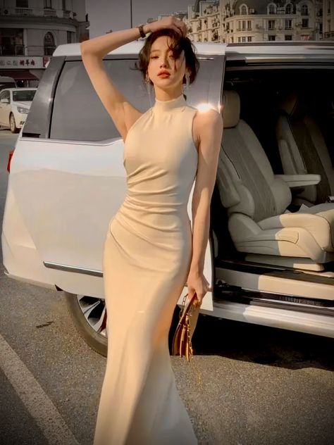 Long dress, elegant dress, classy dress, wardrobe, hair tutorial, hairstyles, pretty girl, long beautiful dress, beige dress, white dress Beige Turtleneck, Bodycon Long Dress, Long Dress Summer, High Neck Bodycon Dress, Maxi Dress Summer, Gaun Fashion, Long Bodycon Dress, Maxi Robes, Fashion Elegant