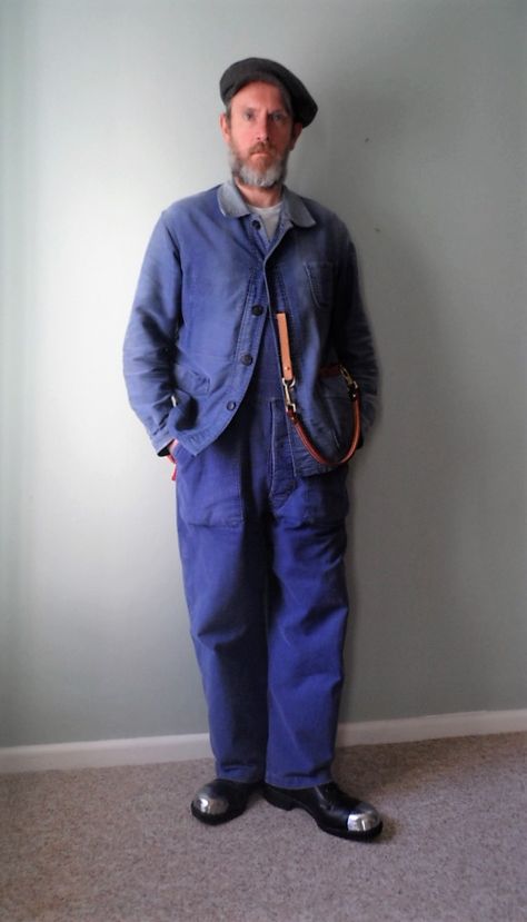 French Work Outfits, French Chore Coat, Grandpa Outfit, Real Mccoys, Iron Ranger, Mont St Michel, Fisherman Style, Jacket Outfit Women, French Workwear