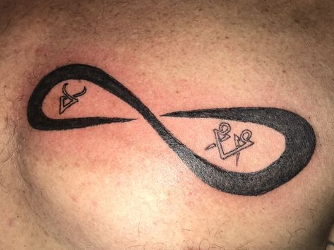 Taurus and Gemini infinity tattoo Gemini And Taurus Tattoo, Matching Disney Tattoos, Gemini Tattoos, Tattoo Stencil Designs, Gemini Tattoo Designs, Matching Tattoos For Best Friends, Printable Tattoos, Taurus Tattoo, Mom Daughter Tattoos