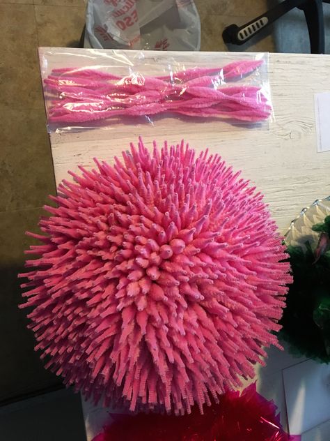 Under The Sea Decorations, Ocean Projects, Ocean Birthday Party, Ocean Birthday, Sea Anemone, Ocean Party, Sea Decor, Sea Crafts, Mermaid Parties