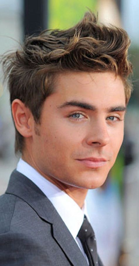 Zac Efron 2010, Zac Efron Baywatch, Zac Efron Hair, Zac Efron Pictures, Cute Messy Hairstyles, Mens Messy Hairstyles, Zach Efron, Messy Bob Hairstyles, Hair Styles 2017