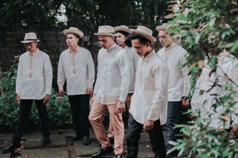 Filipino Groomsmen Attire, Barong Groomsmen, Filipiniana Wedding Dress, Groomsmen Colours, Filipiniana Wedding Theme, Pastel Wedding Dresses, Casual Groomsmen, Filipiniana Wedding, Philippine Wedding