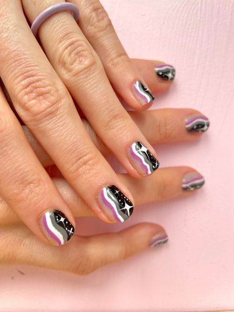 Ace Flag Nails, Pride Flag Nails Designs, Ace Pride Nails, Nonbinary Nail Art, Aroace Nails, Asexual Nails, Non Binary Nails, Lesbian Pride Nails, Pride Flag Nails