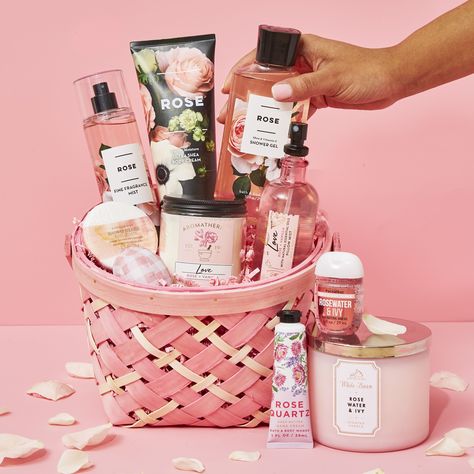 Work Gift Basket Ideas, Appreciation Baskets, Gift Basket For Women, Lavender Hand Cream, Bath N Body Works, Gift Baskets For Women, Bath And Body Works Perfume, Pampering Gifts, Perfume Lover