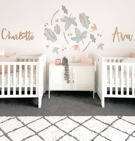 norsu interiors on Instagram: “When your very clever @norsuhome styling team designs a twin nursery and the pics almost break the internet... 😍😍😍 Seriously, how delicious…” Twins Nursery Small Room, Nursery Ideas Twins, Literary Nursery, Boy Girl Twin Nursery, Twin Nursery Ideas, Vintage Nursery Ideas, Twin Babies Nursery, Twin Nursery Room, Twin Boys Nursery