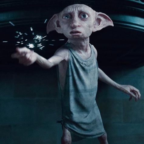 Harry Potter Hilarious, New Lock Screen Wallpaper, Dobby The Elf, Hermione Draco, Harry Ron Hermione, Dobby Harry, Marvel Phone Wallpaper, Harry Potter Wiki, Marble Wallpaper Phone