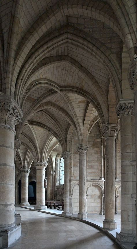 Gothic Architecture Aesthetic, Greek Castle, Neo Gothic Architecture, French Gothic Architecture, Gothic Interior, Reims France, Germanic Tribes, Ancient Greek Sculpture, Cathedral Architecture