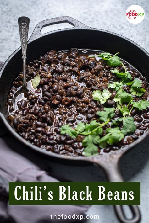 This Chili's Black Beans recipe tastes delicious and is infused with the flavors of chili, cumin, pepper, and garlic. You can serve it with any main course dish of your choice. Check it out on the THEFOODXP official website. #chilisblackbeans #chilisblackbeansrecipe #chilisrecipes #blackbeansrecipe #blackbeans Black Beans And Broccoli, Chili's Black Bean Recipe Copycat, Chilis Black Beans Recipe, Chili’s Black Beans Recipe, Chilis Black Beans Copycat, Chilis Brocoli Copycat, Black Bean Recipes Easy, Black Beans And Rice Recipe, Recipe For Chili