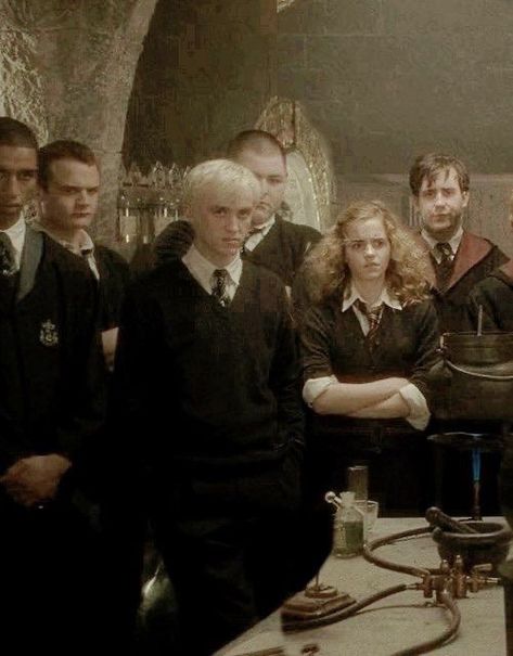 hermione granger, draco malfoy, neville longbottom, blaise zabini, vincent crabbe, gregory goyle-half-blood prince edit Hermione Malfoy, Citate Harry Potter, Stile Harry Potter, Draco Malfoy Hot, Glume Harry Potter, Draco Malfoy Aesthetic, Buku Harry Potter, Draco And Hermione, Neville Longbottom