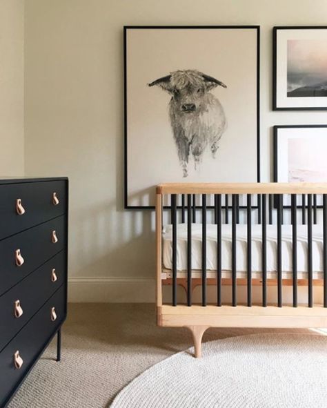 Nursery Ideas Boy, Wood Crib, Wood Nursery, Baby Boy Room Nursery, Baby Room Inspiration, Nursery Room Boy, Ikea Malm, Nursery Room Inspiration, Ideas Hogar