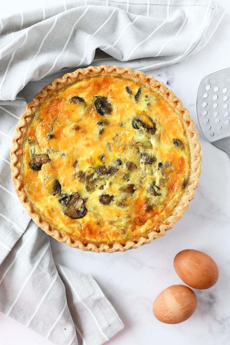 Deep Dish Crust Recipe, Caramelized Mushrooms, Buttery Flaky Pie Crust, Caramelized Onions And Mushrooms, Eggs And Mushrooms, Onion Quiche, Mushroom Quiche, Mushrooms And Onions, Onion Pie