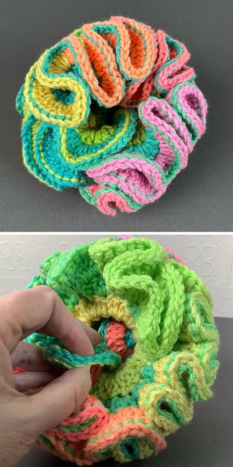 Developing baby's brain needs a lot of stimuli, both in color and in shape. This extra large fidget toy would be a great gift for a newborn baby. #freecrochetpattern #crochetpattern #crochetforbaby #crochettoys Challenging Crochet Patterns, Knitted Sensory Toys, Handmade Sensory Toys, Crochet Fidget Ball Pattern, Crochet Infinity Fidget, Crochet Flexagon Fidget, Knit Fidget Toy, Crochet Neuron Free Pattern, Mobius Crochet Pattern Free