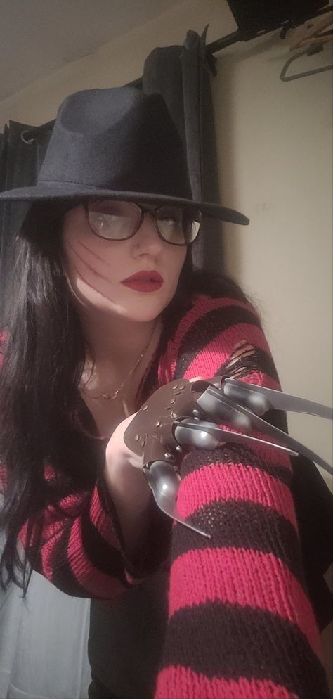 #freddykrueger #freddy #krueger #halloween #costume #cosplay #makeup #glam #gore #fashion #cute hallowseve #happyhalloween Freddy Krueger Makeup Women Easy, Freddy Krueger Makeup Women, Freddy Krueger Makeup, Gore Fashion, Makeup Glam, Freddy Krueger, Halloween Looks, Costume Cosplay, Cosplay Makeup