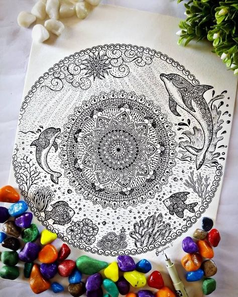 Sea Life Mandala, Ocean Mandala Drawing, Dolphin Mandala Art, 3d Mandala Art, Canvas Painting Patterns, Sea Mandala, Dolphin Mandala, Ocean Drawings, Ocean Mandala