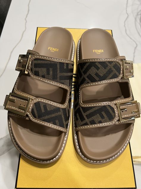 Fendi Slides, Fendi Sandals, Summer Slides, Sneaker Outfits Women, Nike Air Shoes, Girly Shoes, Cute Boots, Swag Shoes, Fashion Sandals