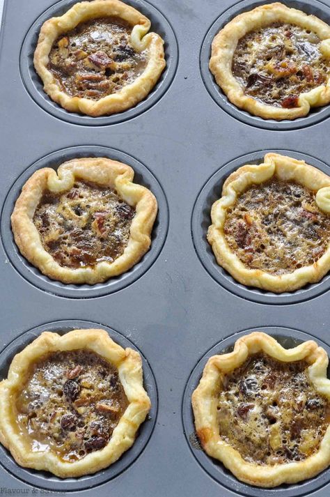 Raisin Butter Tarts Recipe, Butter Tarts With Raisins, Dessert With Raisins, Butter Tart Crust Recipe, Maple Syrup Butter Tarts, Butter Tarts With Maple Syrup, Butter Tarts Recipe Without Corn Syrup, Canadian Butter Tarts Recipe, Raisin Tarts