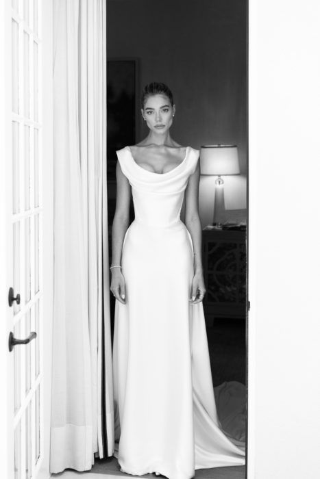 Duke Images, Hotel Bel Air, Minimal Wedding Dress, Dream Wedding Ideas Dresses, Wedding Mood, Dreamy Wedding, Wedding Dress Inspiration, Dream Wedding Dresses, Wedding Looks