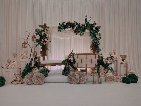 floral wedding arch english garden theme 2019 Pelamin Garden, Floral Wedding Arch, Baju Kahwin, Wedding Background Decoration, Background Decoration, Wedding Background, Garden Theme, English Garden, Wedding Arch