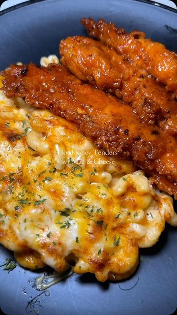 Baking and Cooking 🧑‍🍳 on Instagram: "Hot Honey Tenders w/ Mac & Cheese
This was soooooo good! 

Type mac for full recipe

#hothoney #hothoneychicken #chickentenders #macandcheese #friedchicken #homemade #dinner #DinnerIdeas #dinnerwithme #dinnertime #cookingformyhusband #bluecollar #bluecollarboys #bluecollarbabe #bluecollarwife #sahw 
#fypage #fyp" Hot Honey Tenders And Mac And Cheese, Hot Honey Chicken Tenders And Mac, Hot Honey Tenders With Mac And Cheese, Honey Mac And Cheese, Hot Honey Tenders, Honey Tenders, Hot Honey Chicken Tenders, Honey Chicken Tenders, Satisfying Pics