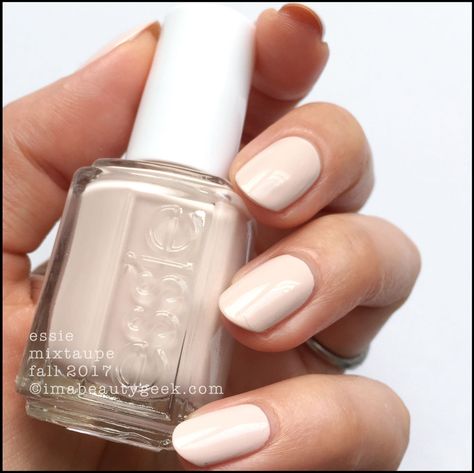 Essie Mixtaupe, Essie Swatches, Essie Collection, Sharpie Nail Art, Precious Nails, Latest Nail Colours, Nail Tip Designs, Lovely Nails, Fingernail Polish