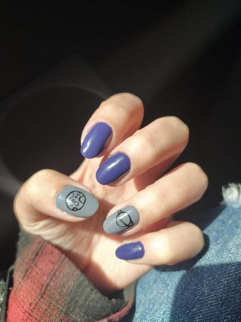 Moon, saturn, planets Nail Saturn, Saturn Nails, Planets, Convenience Store Products, Nail Art, Moon, Nails, Beauty, Art